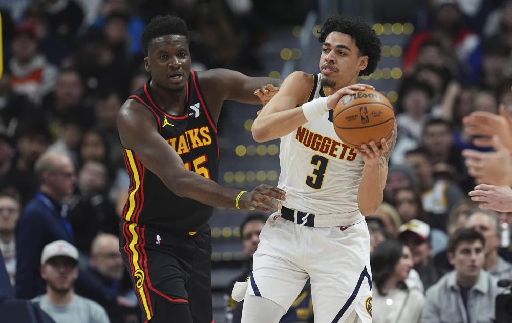 阿尔瓦雷斯 阿尔瓦雷斯